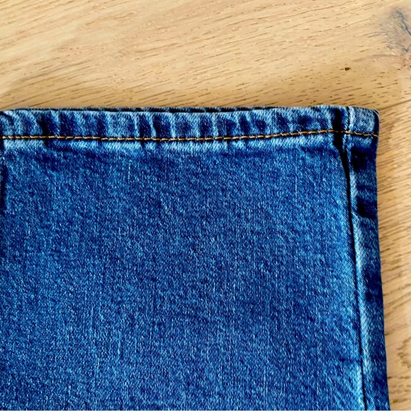 Levi’s Men’s 511 Slim size 34x32. Like new condition. No damages. - Picture 6 of 9